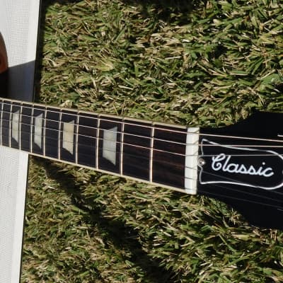 Gibson Les Paul Classic 2022 Honey Burst image 13