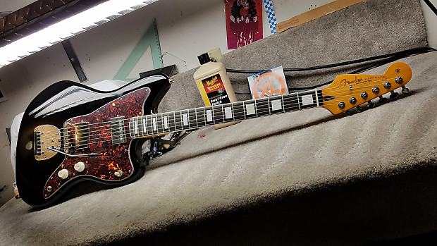 Reverse jazzmaster shop