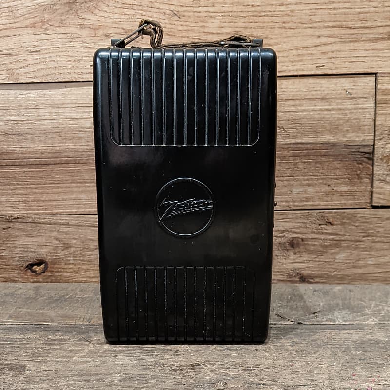 Zenith 4K600 PoketRadio 1941 - Black  			