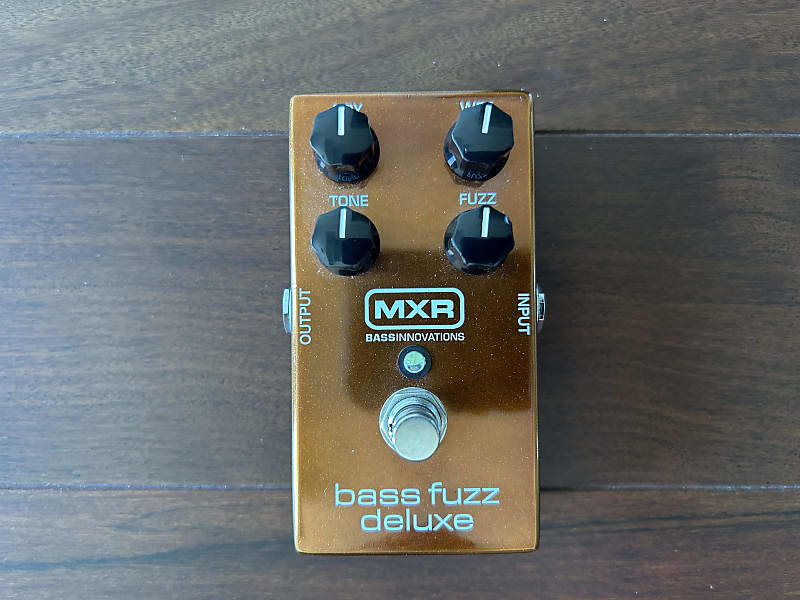 MXR M84 Bass Fuzz Deluxe