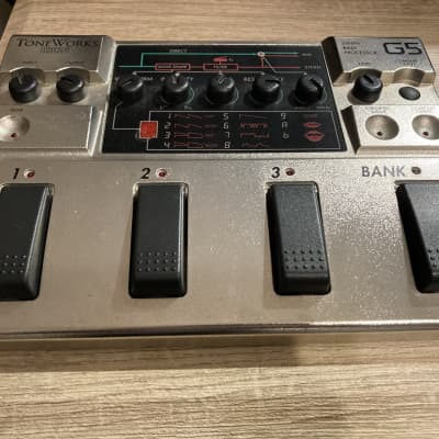 Korg bass store synth