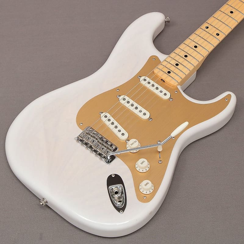 Fender MIJ Heritage '50s Stratocaster image 2