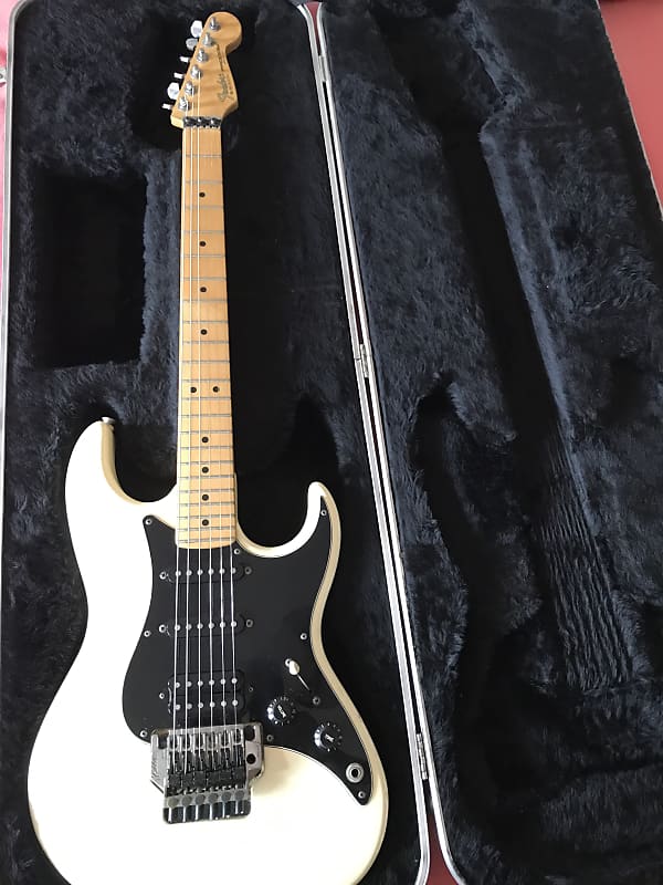 Fender Prodigy Strat 1991 - 1992  Off-White image 1