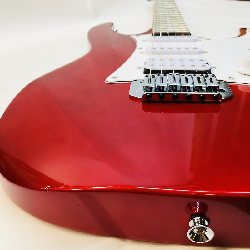 ☆鮮やかなメタリックレッド　新機能満載　Ibanez GIO ST IBANEZ GIO RX70QA 6 String Electric Guitar in Transparent