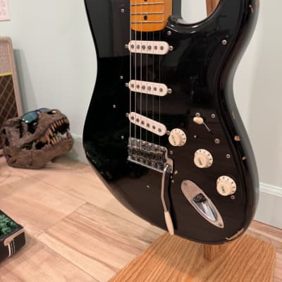 Fender Custom Shop David Gilmour Stratocaster Relic 2008 - 2021 - Black over 3-Color Sunburst image 2