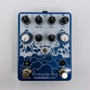 EarthQuaker Devices Avalanche Run Stereo Reverb & Delay with Tap Tempo 2016 - 2017 Blue Sparkle / Wh