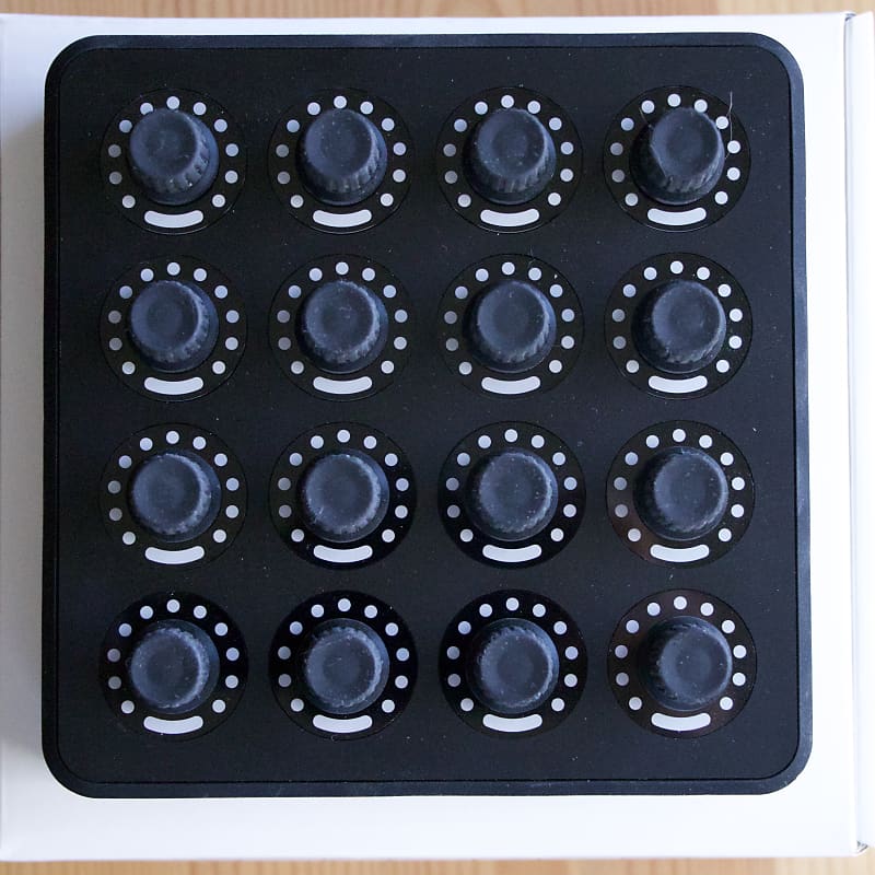 DJ Tech Tools Midi Fighter Twister | Reverb DJ Tech Tools Midi Fighter Twister | Reverb