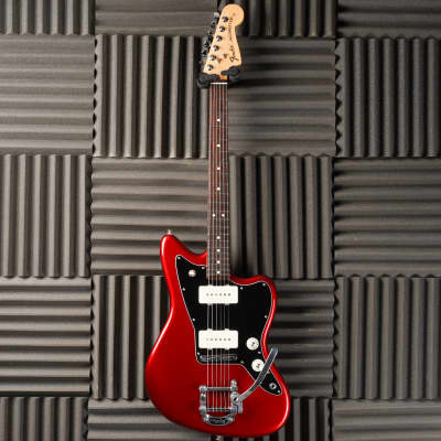 Fender jazzmaster deals bigsby