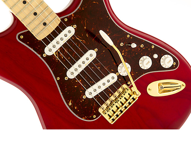 Fender Deluxe Players Stratocaster | Reverb