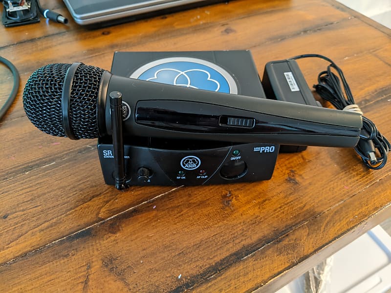 AKG SR-40 Mini PRO | Reverb