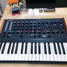 MFB Dominion 1 analog keyboard synthesizer duophonic paraphonic Semi-Modular
