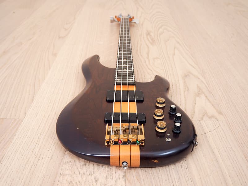 Ibanez MC924DS ベース ハードケース付き 80年代 1980 IBANEZ MUSICIAN MC924 DS BASS - Andy's Vintage Guitars