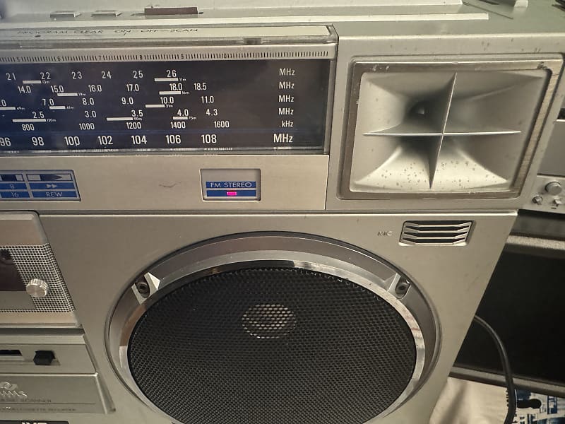 JVC RC M70 - Silver | Reverb