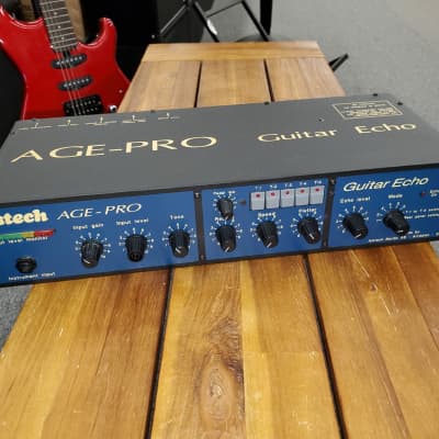 AmtecH Audio Age-pro Guitar echo image 1