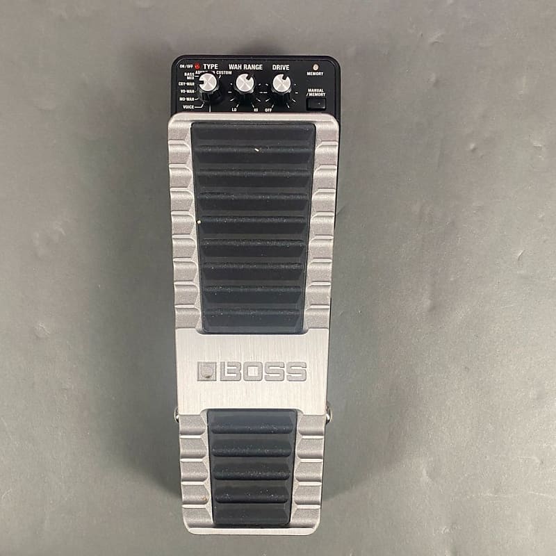 Boss VWAH PW 10 NEUWERTIG inkl OVP + Jimi Hendrix Box Reverb
