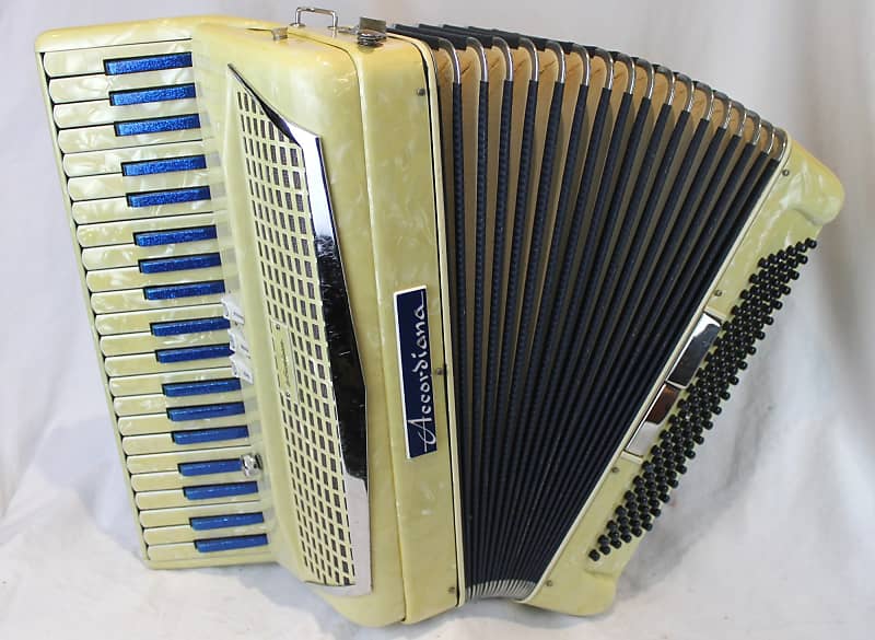 6799 - Blueberry Muffin Excelsior Accordiana Piano Accordion LM 41 120 image 1