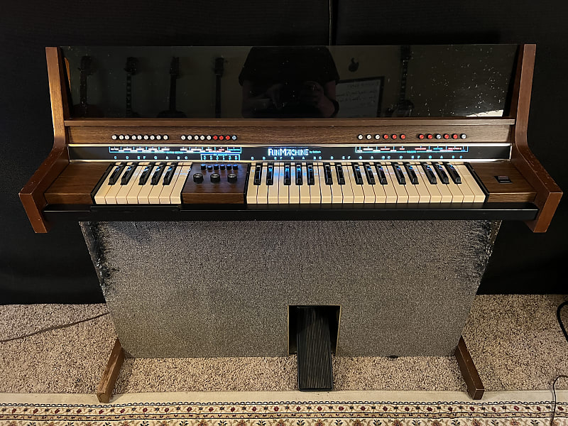 Baldwin Fun Machine Model 121F 1970