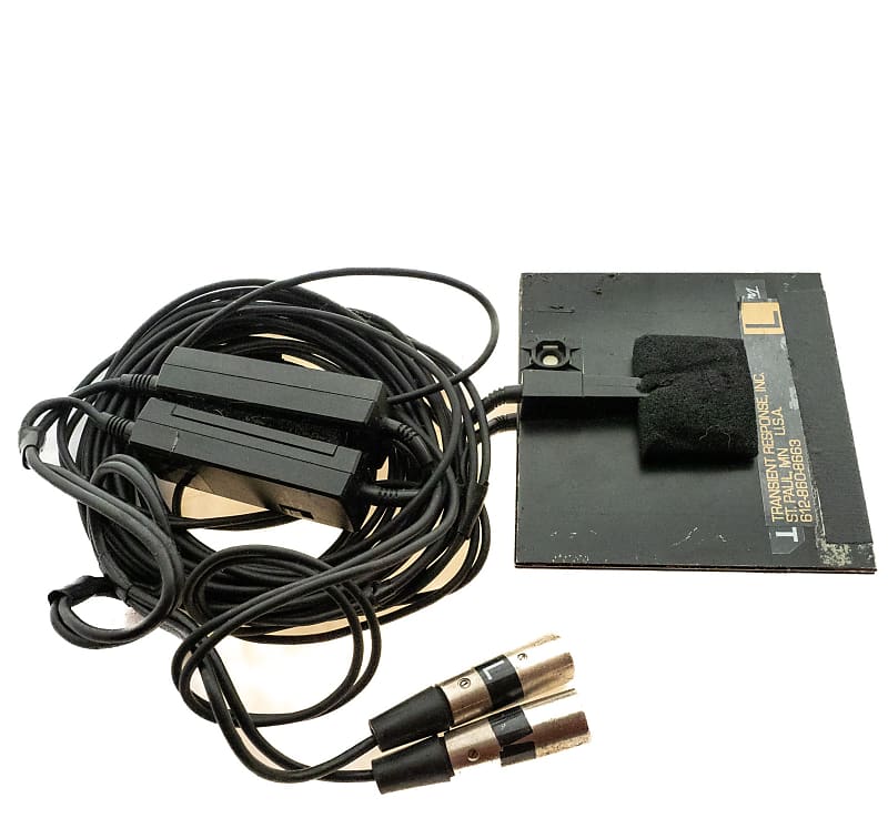 Realistic PZM boundary microphones, in stereo pair Reverb