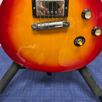 Vintage 1998 Gibson Les Paul Studio Double Cutaway Electric Guitar Cherry Sunburst DC with Gibson Case image 11
