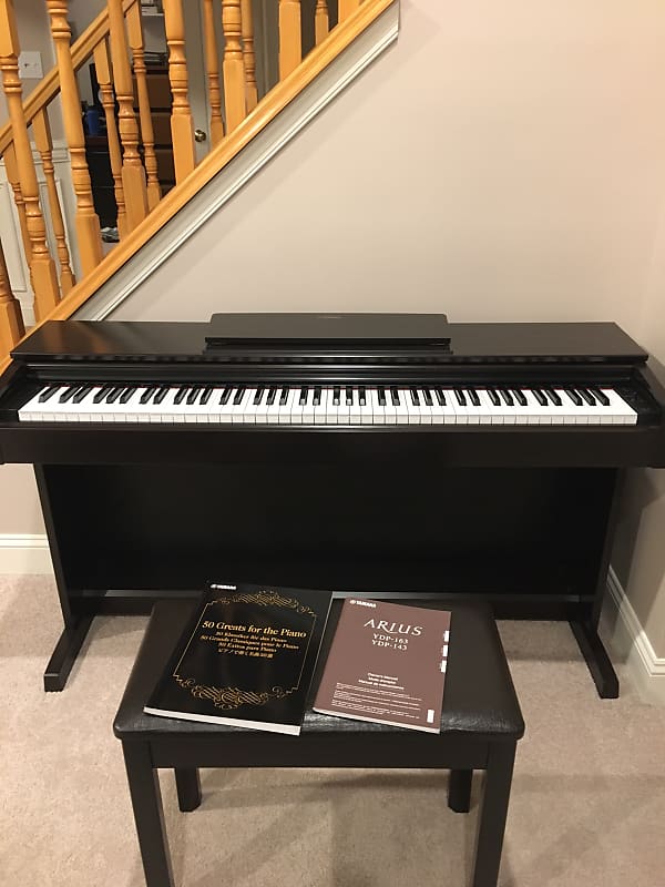 Yamaha Arius Piano YDP-143R - Rosewood | Reverb