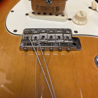 Vintage 1965 Fender Stratocaster - Sunburst All Original image 15