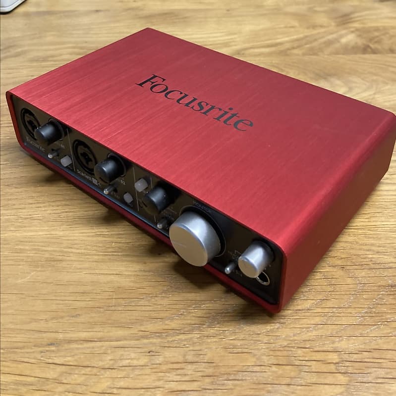 売り切り御免！】 Scarlett FOCUSRITE 2i4 オーディオインターフェイス