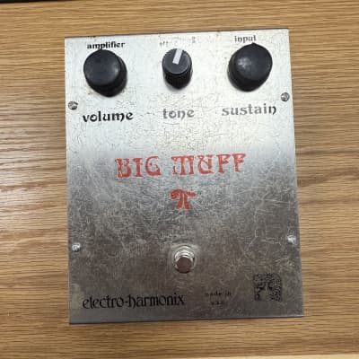 Electro-Harmonix Big Muff Pi V2 (Ram's Head) | Reverb