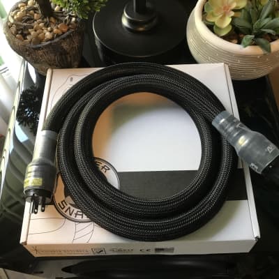 Synergistic Research - Tesla T2 Power Cable With Power Supply - 5FT