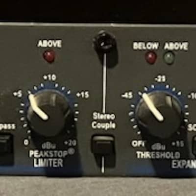 Aphex 108 ステレオコンプレッサー Aphex 108 ステレオコンプレッサー