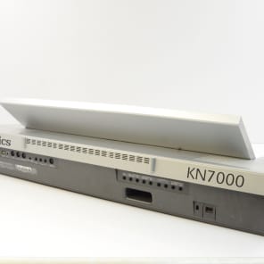 Technics KN7000 Professional Arranger Keyboard w/ Gig Bag image 10