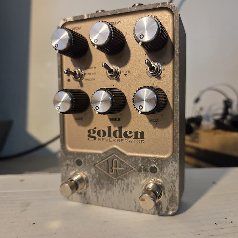 Universal Audio Golden Reverberator