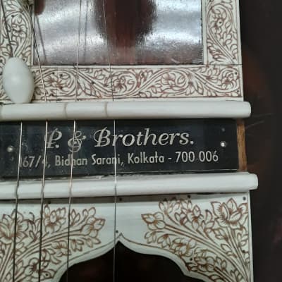 P. & Brothers double Gourd Sitar w/case image 4