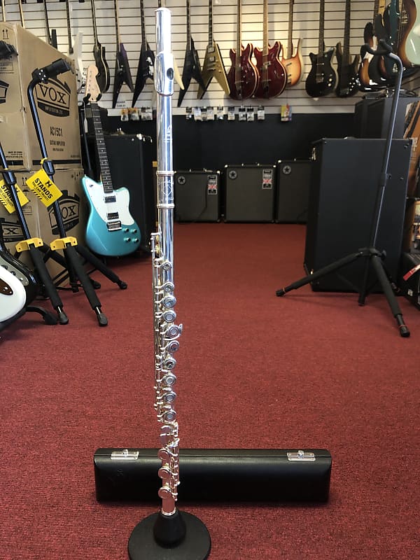 Gemeinhardt 31OSHB OpenHole Flute, BFoot Reverb