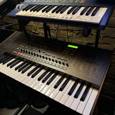 Korg MS2000B