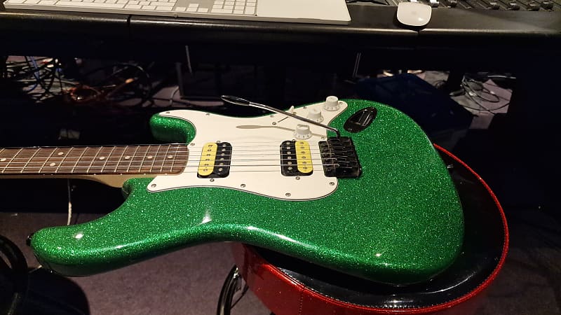Fender FSR Special Run Limited Edition Squier Affinity