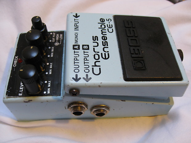 初期型 アナログ CE-5 ブルーラベル コーラス アンサンブル ビンテージ CE-5 Chorus Ensemble（コーラスアンサンブル） │ BOSSマニア共和国