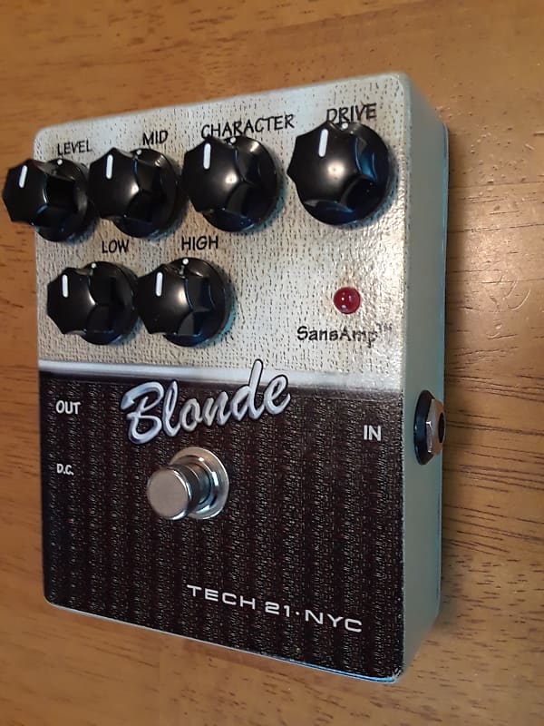ギター TECH21 NYC Blonde V1 Tech 21 Blonde pedal V1 S#416172 | Reverb