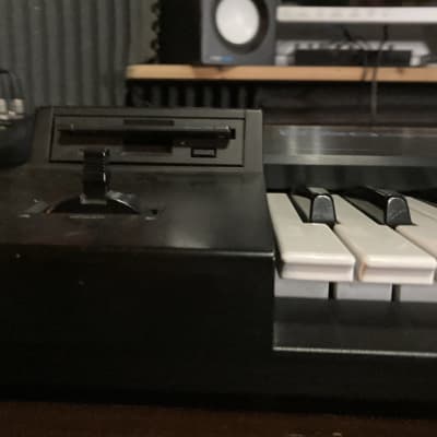Roland D-20 61-Key Multi-Timbral Linear Synthesizer / Multitrack Sequencer 1988 - 1992 - Black – a great condition throughout, the best priced on Reverb image 3