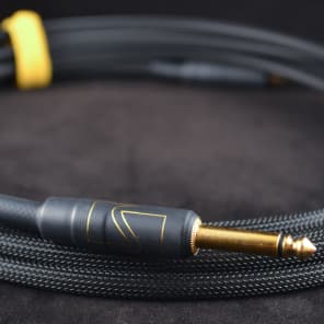10 Foot Durable Instrument Cable with Mogami 2524, gold G&H plugs, Techflex Sleeving and Riptie wrap image 3