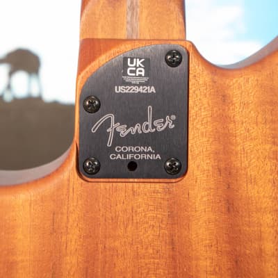 Fender American Acoustasonic Jazzmaster Acoustic-electric Guitar - Natural image 16