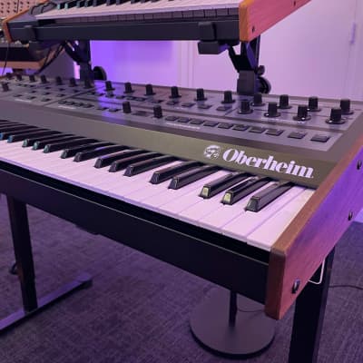 OBERHEIM OBX8 Mint condition