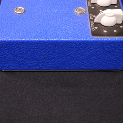 2010s VanAmps USA Sole-Mate Reverbamate Series Analog Reverb Limited Blue And White + AC Adaptor image 4