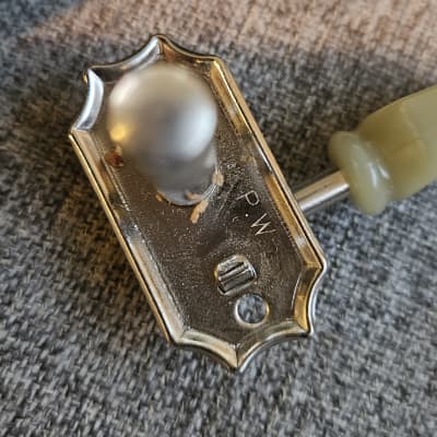 Pingwell Deluxe Vintage Tuners 3x3 2022 Chrome Reverb