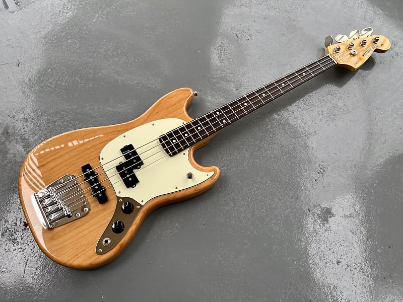 Fender Japan Hybrid Mustang Bass 2019 *free shipping