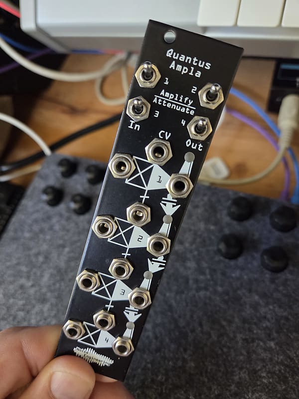 Noise Engineering Quantus Ampla