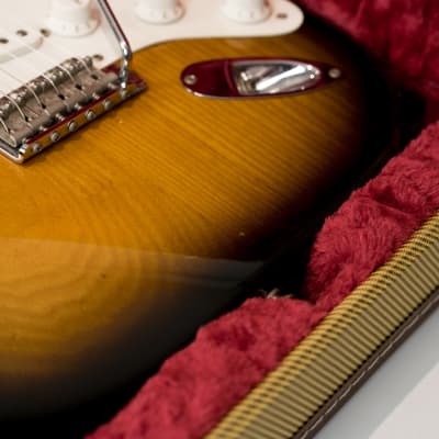 Fender Limited Edition 40th Anniversary 1954 Reissue Stratocaster with Maple Fretboard 1994 - 2-Color Sunburst image 16
