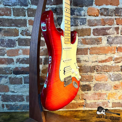 Fender MIM Deluxe Stratocaster Plus HSS iOS w/ Flame Maple Top (2015 - Aged Cherryburst) image 6