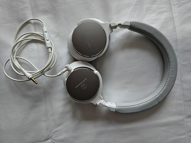 Audio-Technica ATH-SR5BTWH Bluetooth Wireless On-Ear High-Resolution Audio Headphones, White/Grey image 1