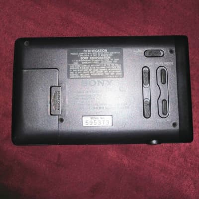 VINTAGE Sony MZ-E40 Mini disc Walkman Player W/ Case 1997 Black/Grey image 5