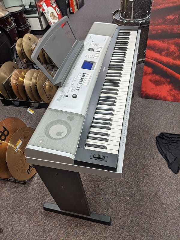 Yamaha DGX530 Reverb